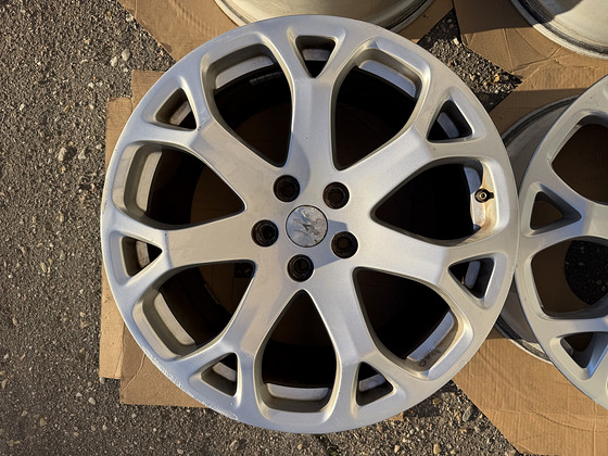 19" оригинальные разноширокие диски Maserati 5x114,3