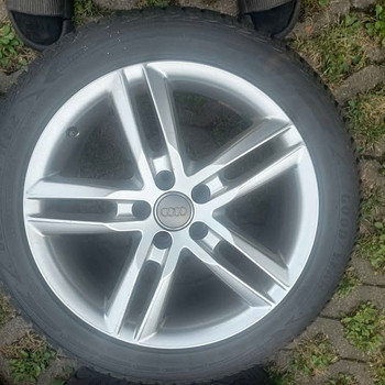 Audi 5x112 valuveljed 18" + Goodyear Ultragrip Ice 2