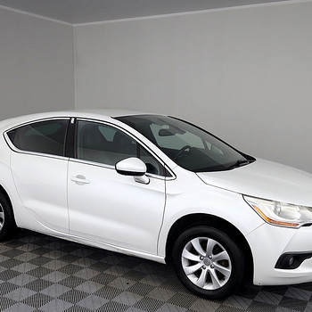 Citroen DS4 Luxury 1.6 HDi 82kW