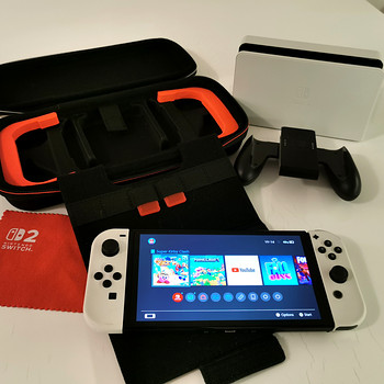 Nintendo Switch Oled + чехол для переноски