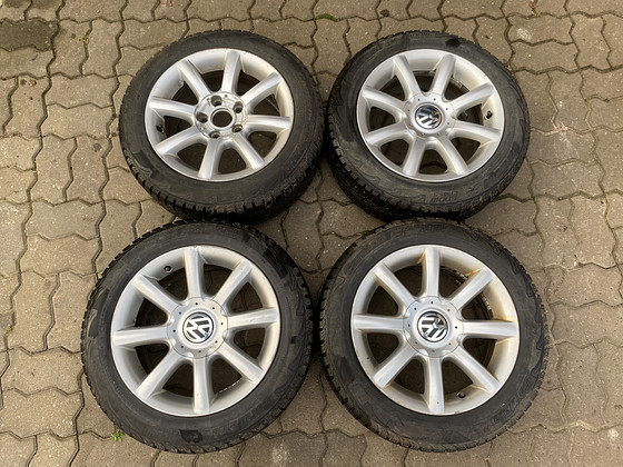Литые диски 5x112 с шипованными шинами