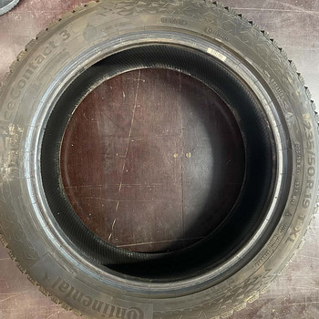 Continental IceContact 3 235/50R19