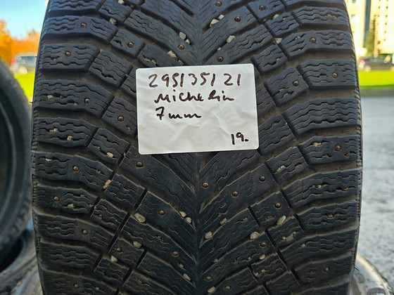 Шины R21 295 35 21 Michelin 2 шт. 7 мм