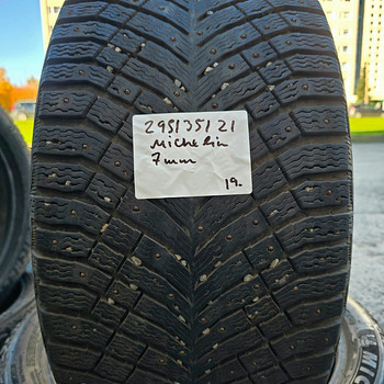 Шины R21 295 35 21 Michelin 2 шт. 7 мм