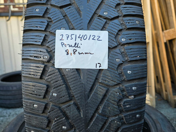 Шины R22 275 40 22 Pirelli 2 шт 8 мм