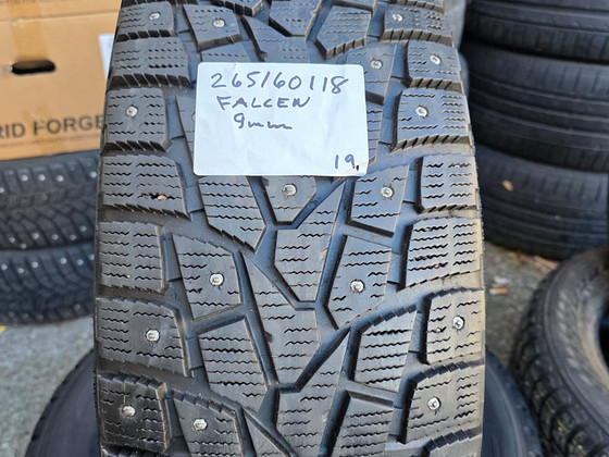 Шины R18 265 60 18 Falken 9 мм, 2 шт.