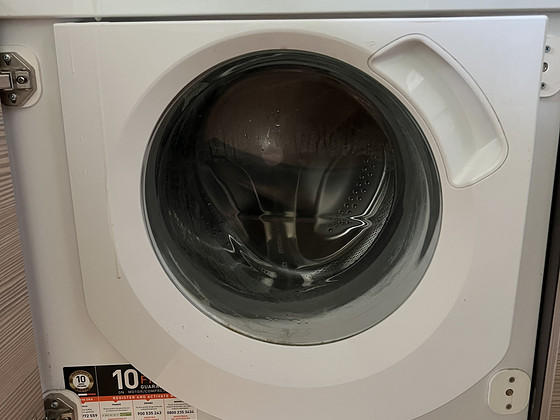 Pesumasin whirpool 7kg integreeritav