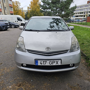 Toyota Prius rent / Toyota Prius rent