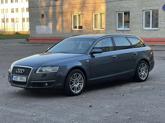 AUDI A6 AVANT