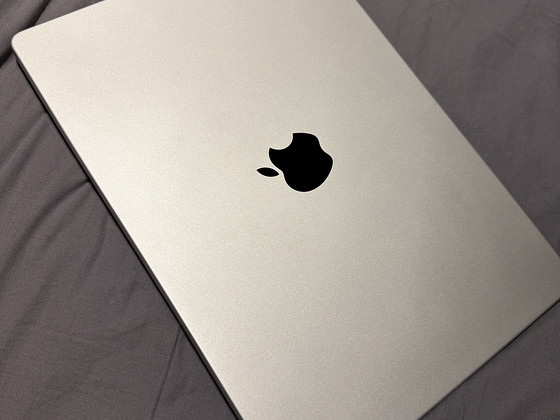 Apple MacBook Pro 14” M3 Pro