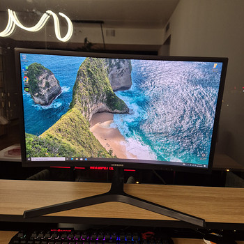 Kumer mängurimonitor Samsung 24" 144Hz (QLED)