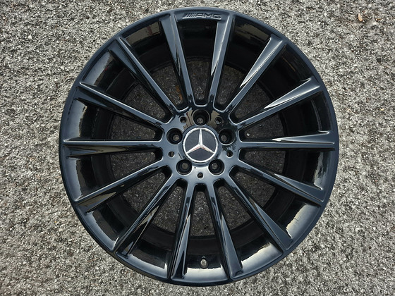 R20 оригинальные разноширокие диски AMG 5x112 W213 W222 W447