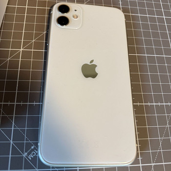 Apple iPhone 11 64GB