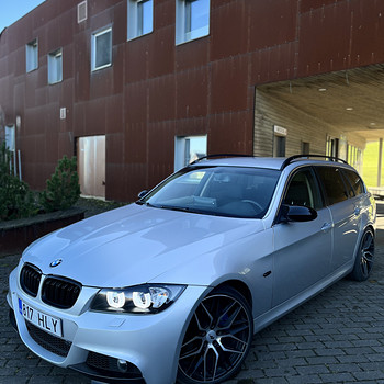 BMW E91 330d