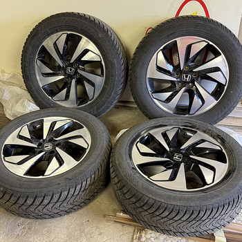 R18 + 235/60R18
