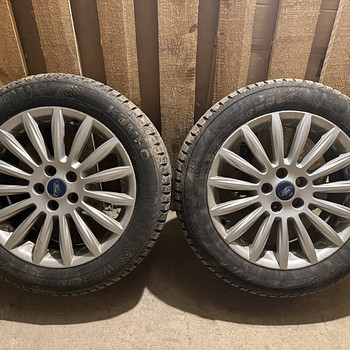FORD 215/55/17