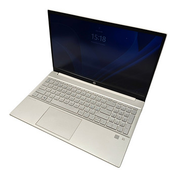 Ноутбук HP Pavilion 15-EG0003NO + зарядка