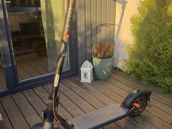 Самокат Ninebot Segway KickScooter F40E