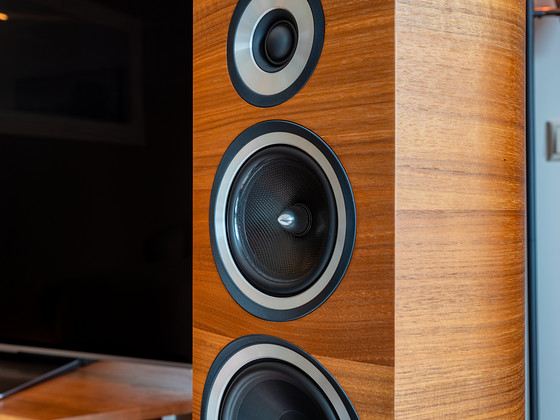 Sonus Faber Venere Signature Pähkel