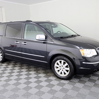 Chrysler Grand Voyager Limited ATM 2.8 CRD 120kW