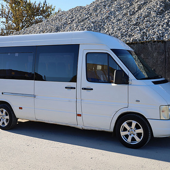Volkswagen LT 35D Passenger 2.8 TDI 92kW
