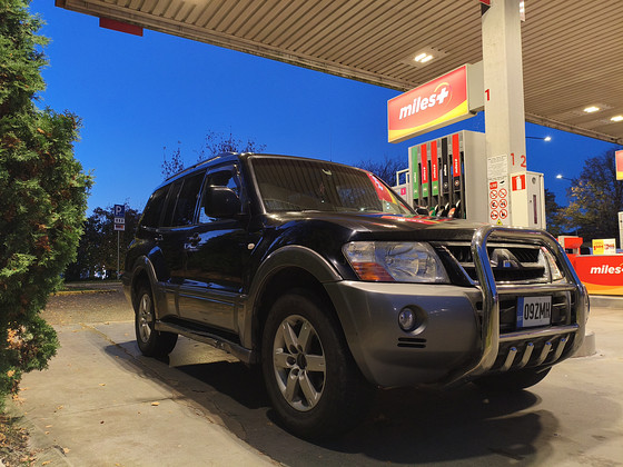 Mitsubishi Pajero 3.2D manuaal