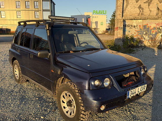 Suzuki Santana Vitara / Santana 350, 2.0 HDi, 64 kW