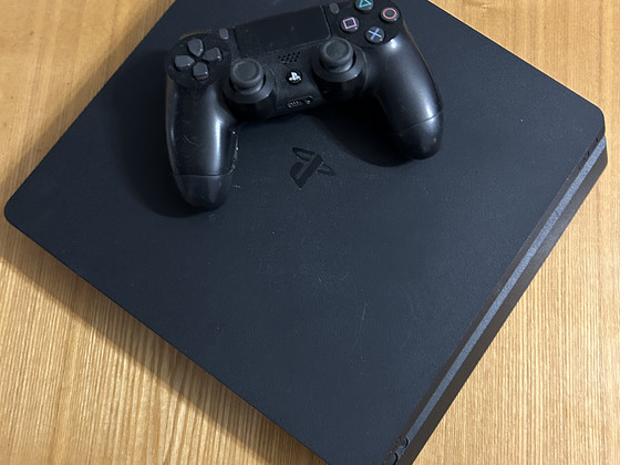 Ps4 slim 500 GB