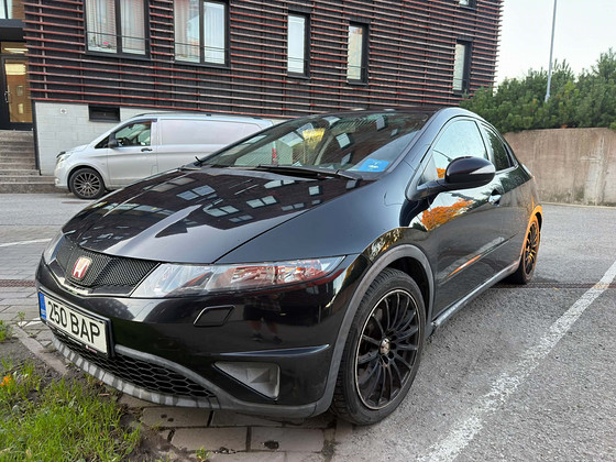 Honda Civic VIII 1.8 LPG (103 кВт) — 2008 год