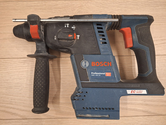 Аккумуляторный перфоратор Bosch