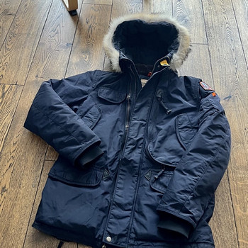 Parajumpers