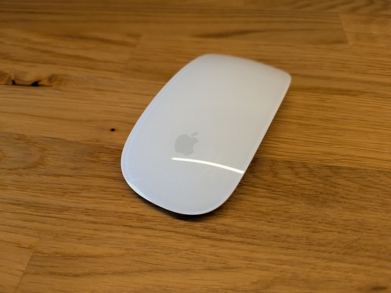 Apple Magic Mouse 2 (A1657)