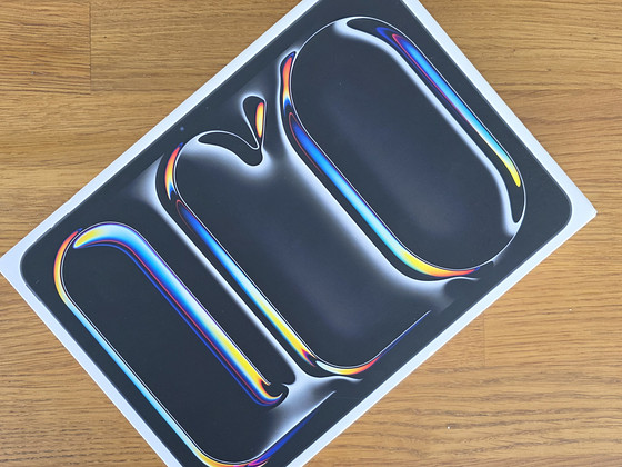 UUS iPad Pro 11" 8gen 256GB +Cellular Black