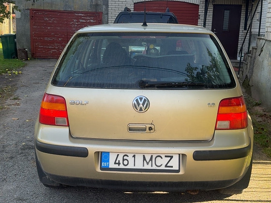 Volkswagen Golf 4