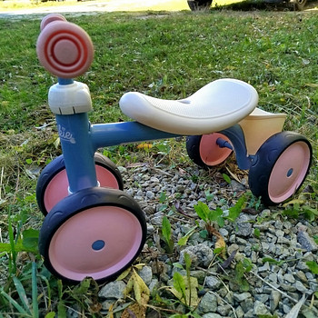 Четырехколесный беговел-каталка Smoby Rookie Ride-On