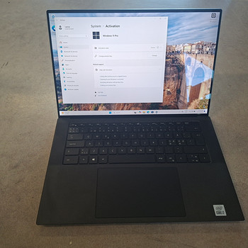 Dell XPS 15 9500 i7-10750 16GB 512GB GTX 1650 Ti 4GB