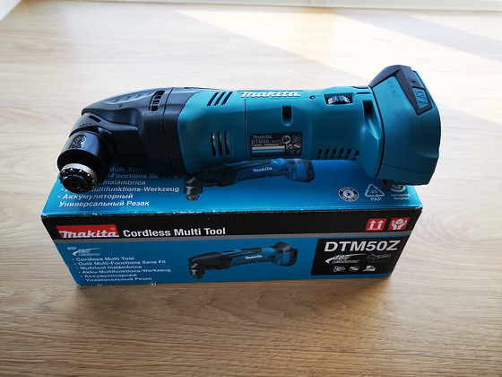 Многофункциональный инструмент Makita DTM50Z