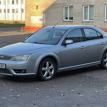 FORD MONDEO