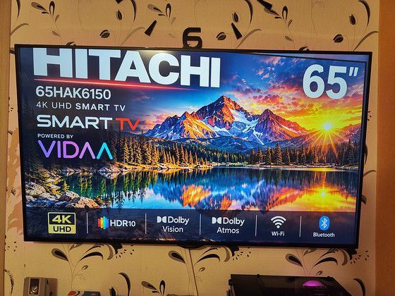 HITACHI 65” 4K UHD Smart TV