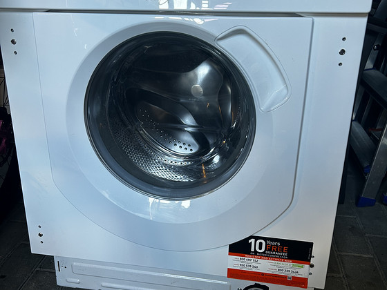 Стиральная машина Whirlpool, 7 кг, встраиваемая, 1400 об/мин