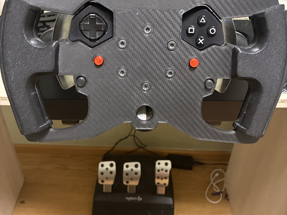Игровой руль Logitech G29
