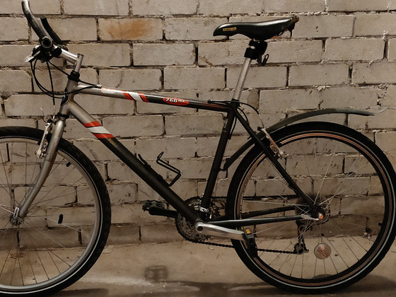 Hea manööverdusvõimega MTB 26” Shimano Acera 3×8