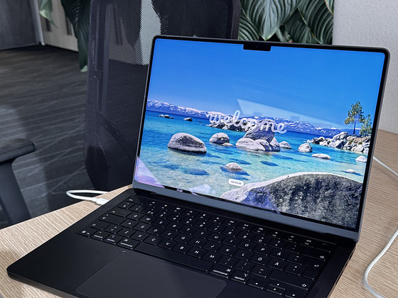 НОВЫЙ 14" Macbook Pro — M5 Pro, 24GB, 1TB
