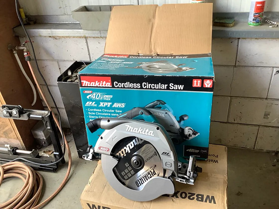 Makita HS011GZ