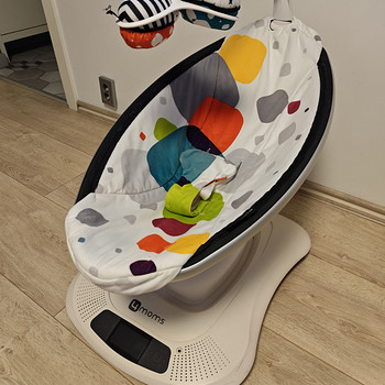 MamaRoo 4.0