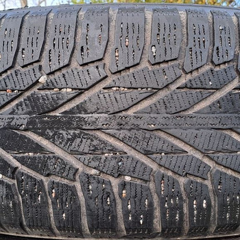 M+S 275 55 19, Nokian Hakkapeliitta R2 SUV