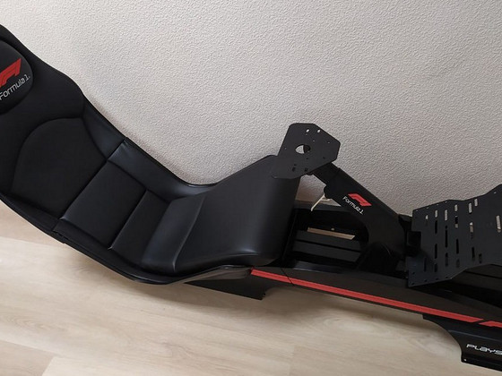 F1 Playseat PRO Red Bull гоночное кресло Playstation Xbox