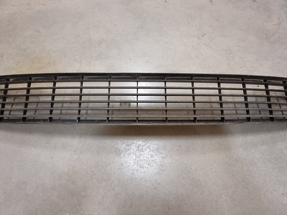 Saab 9-5 Aero центральная решетка бампера (5491568)
