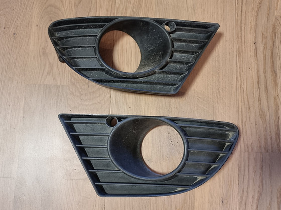 Saab 9-5 Aero решетки противотуманок (5491584, 5491592)