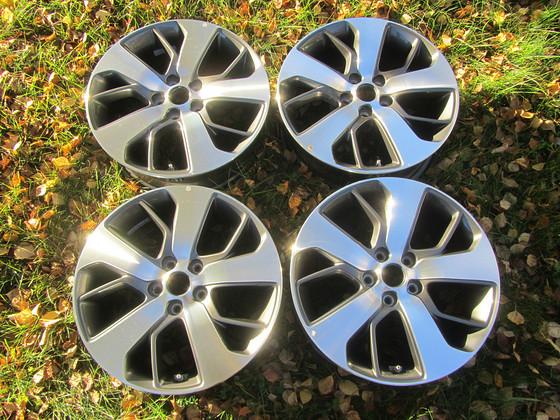 Оригинальные диски Kia R18 5x114.3